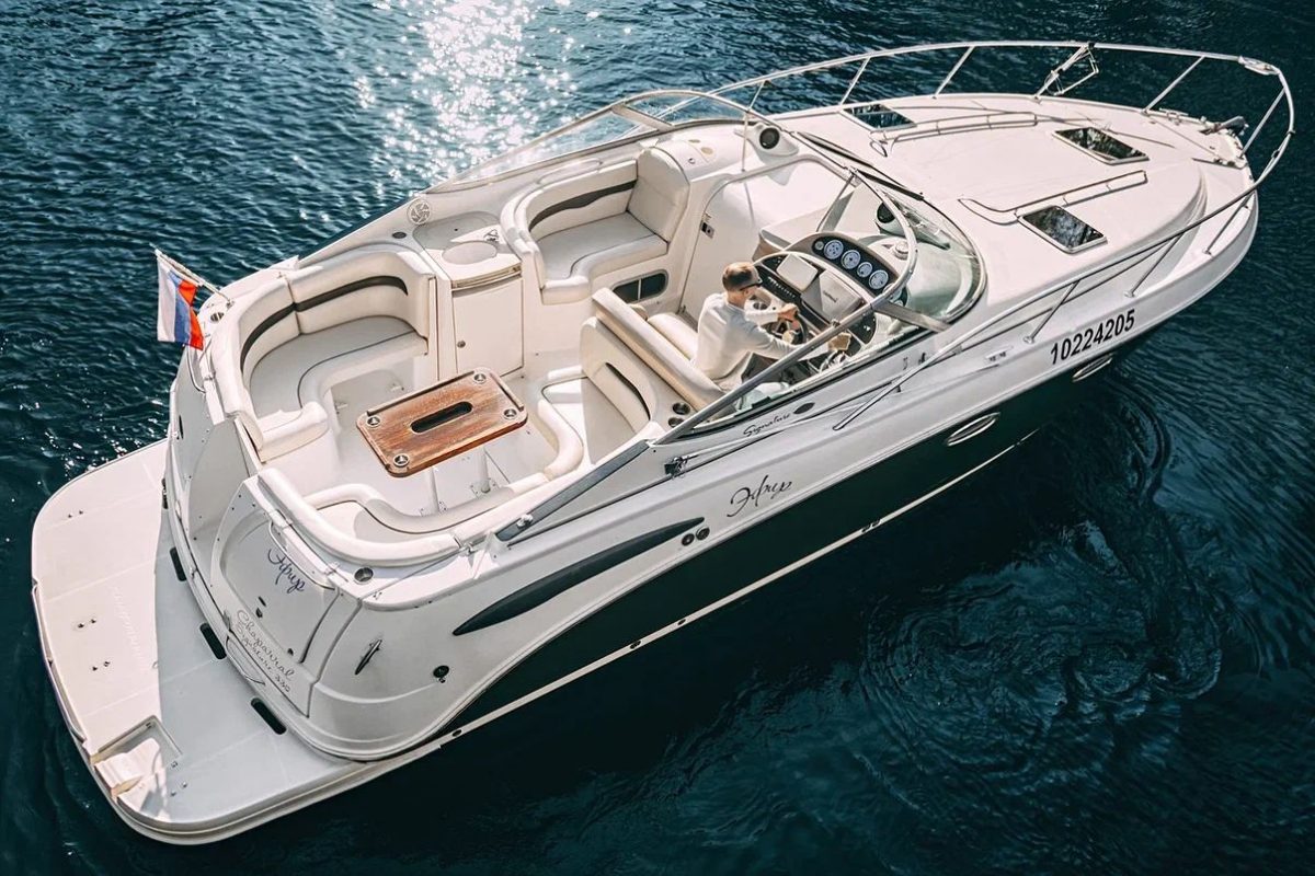 Chaparral 330 / Эфир