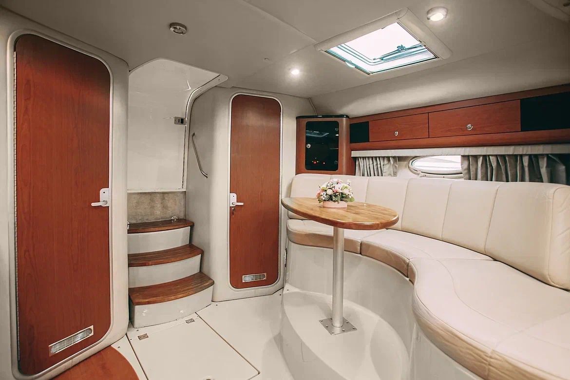 Chaparral 330 / Эфир