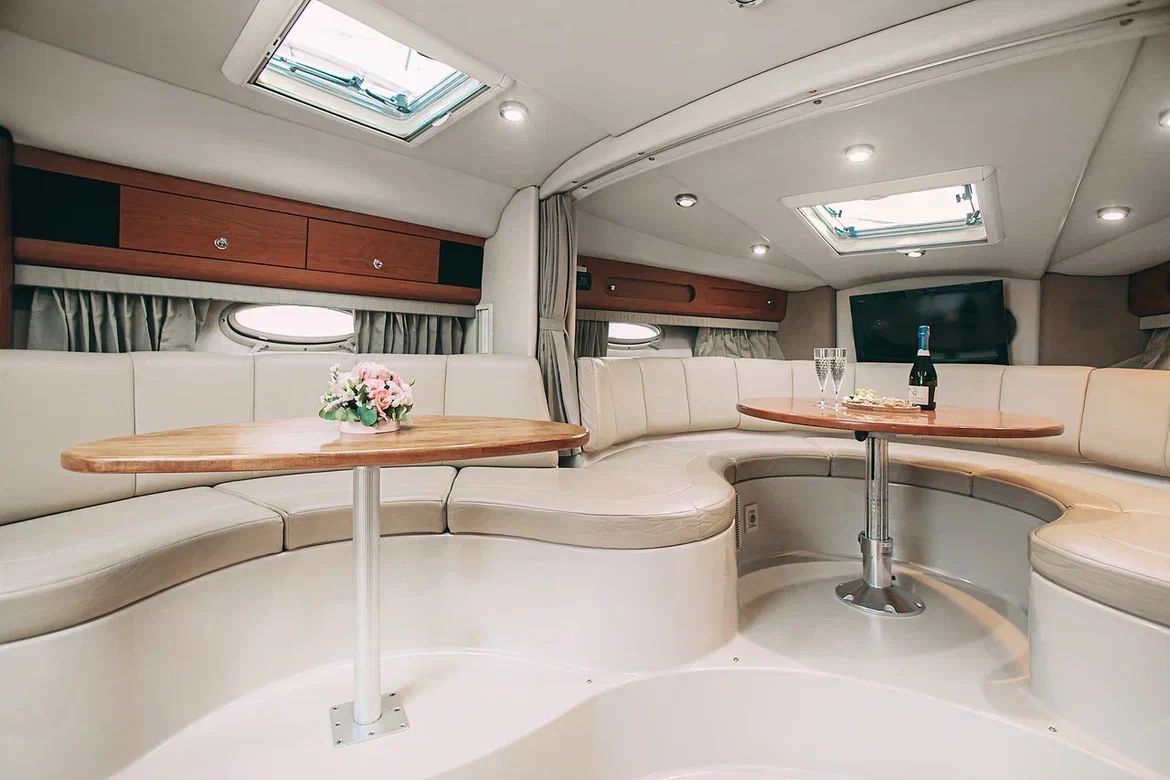 Chaparral 330 / Эфир