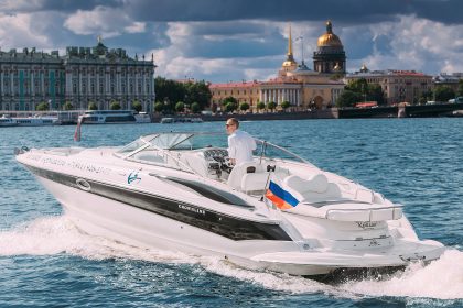 Crownline 320 / Кролик