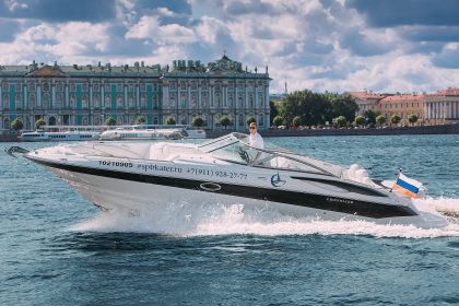 Crownline 320 / Кролик