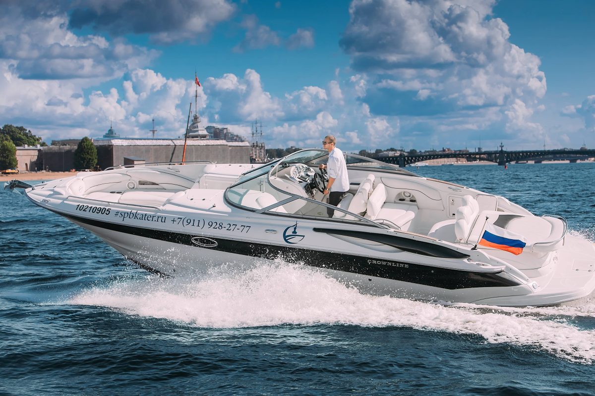 Crownline 320 / Кролик