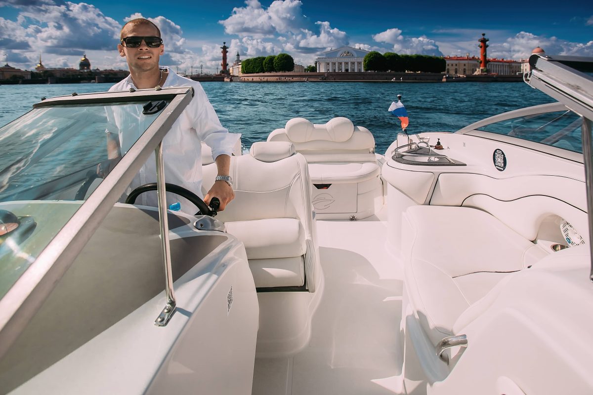 Crownline 320 / Кролик