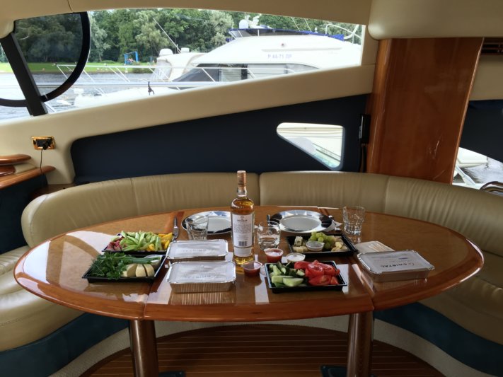 Azimut 55