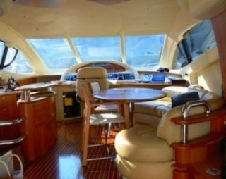 Azimut 55