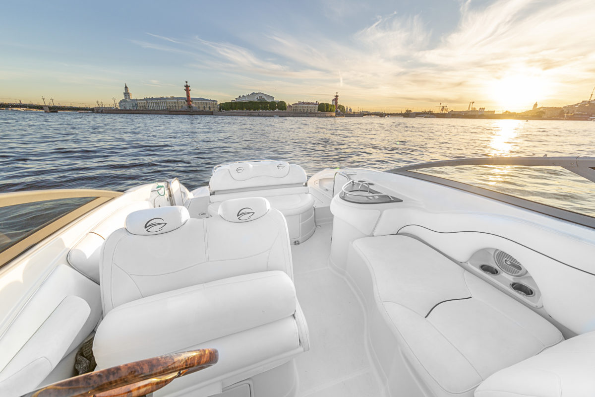 Crownline 320 / Кролик