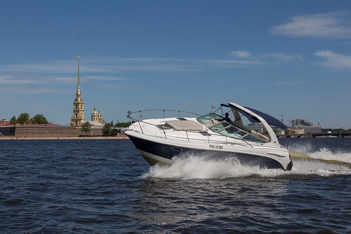Chaparral 330