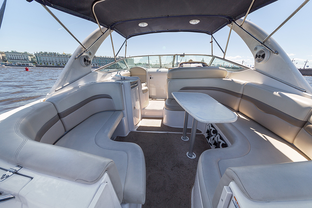 Chaparral 330