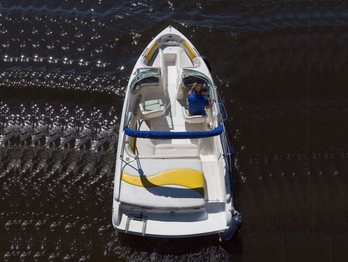 Rinker 212