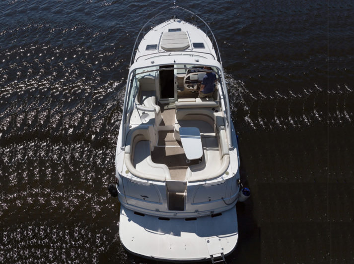Chaparral 330