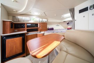 Bayliner 305 / Дыхание Ветра
