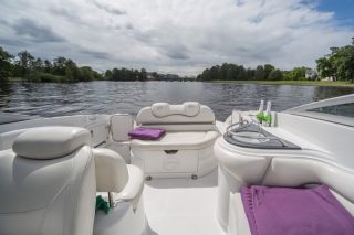 Crownline 320 / Кролик