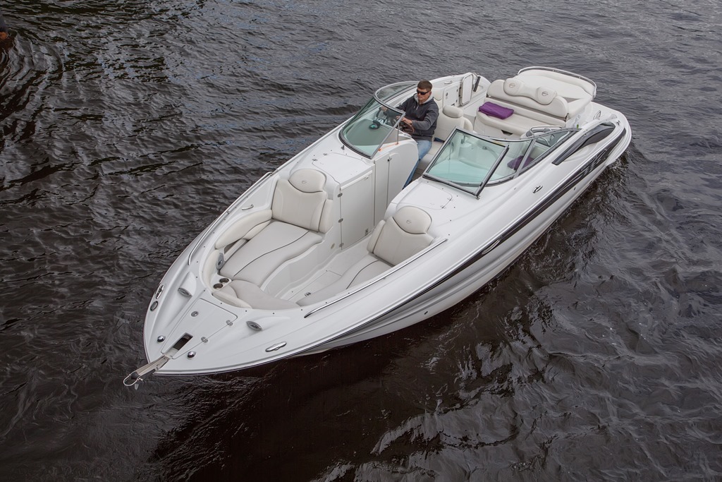 Crownline 320 / Кролик