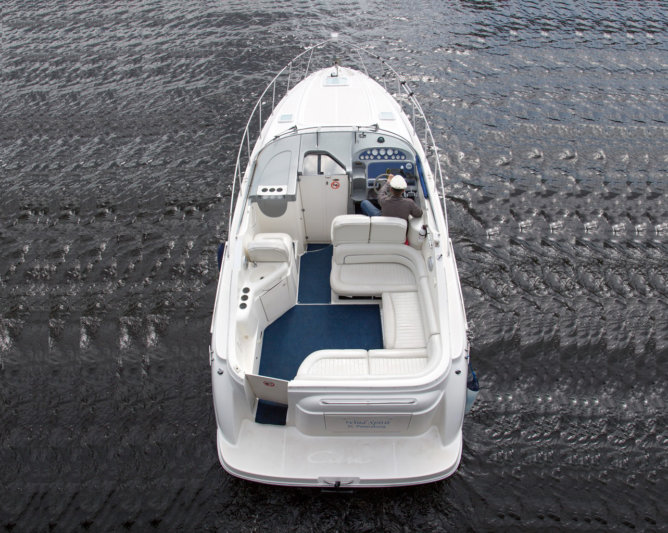 Bayliner 305 / Дыхание Ветра