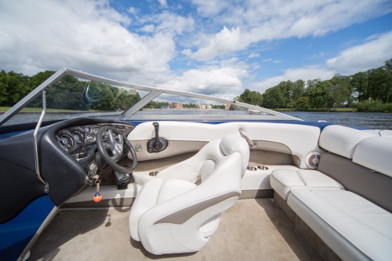 Crownline 190 / синий