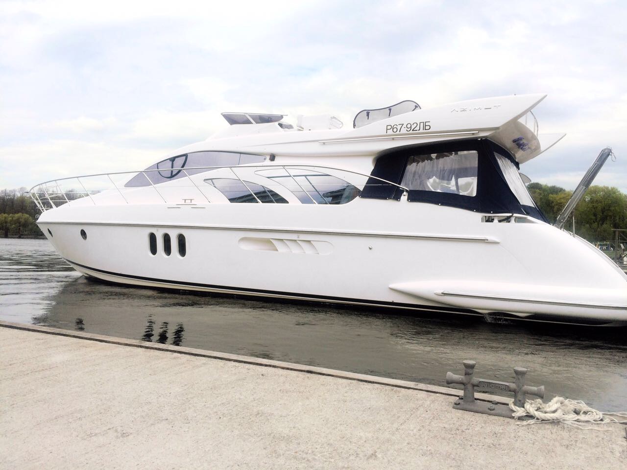 Azimut 55
