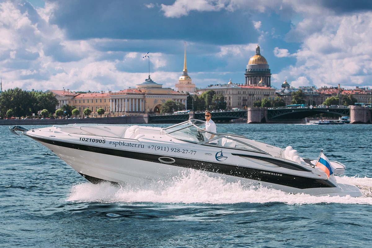 Crownline 320 / Кролик