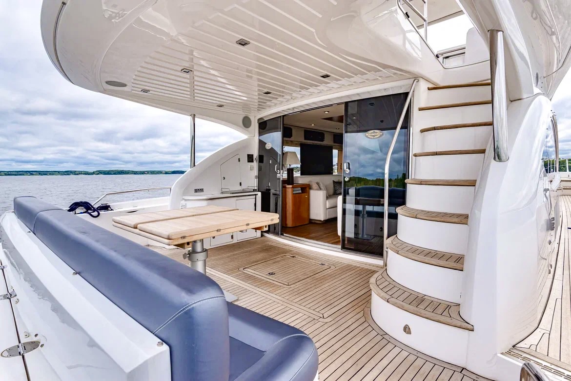 Sunseeker 70 Pallada / Сансикер 70 Паллада