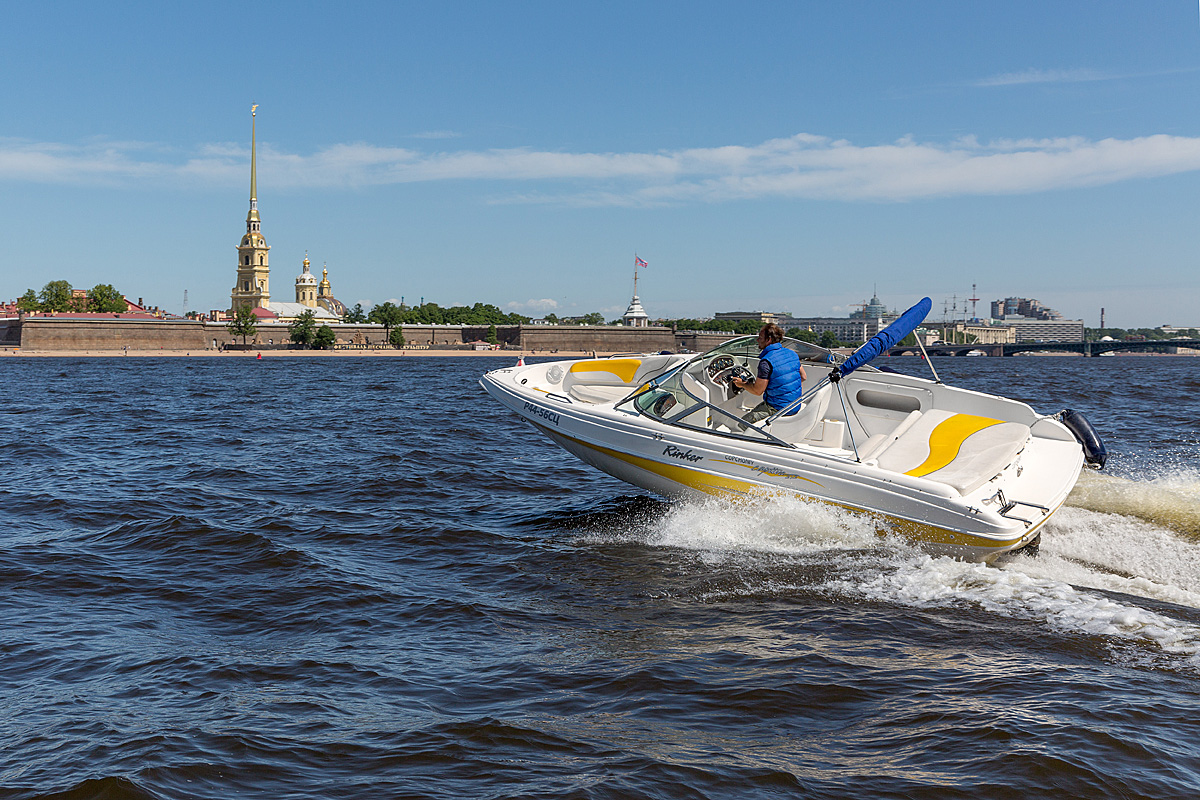 Снять катер в санкт петербурге