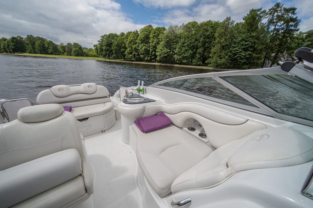 Crownline 320 / Кролик