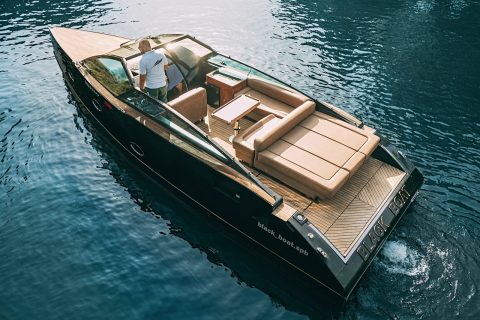 Velvette 33 Black Boat / Блэк Боат