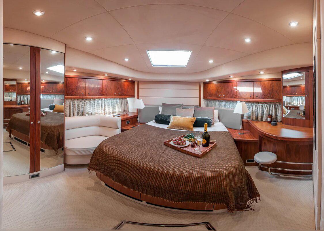 Sunseeker 70 Pallada