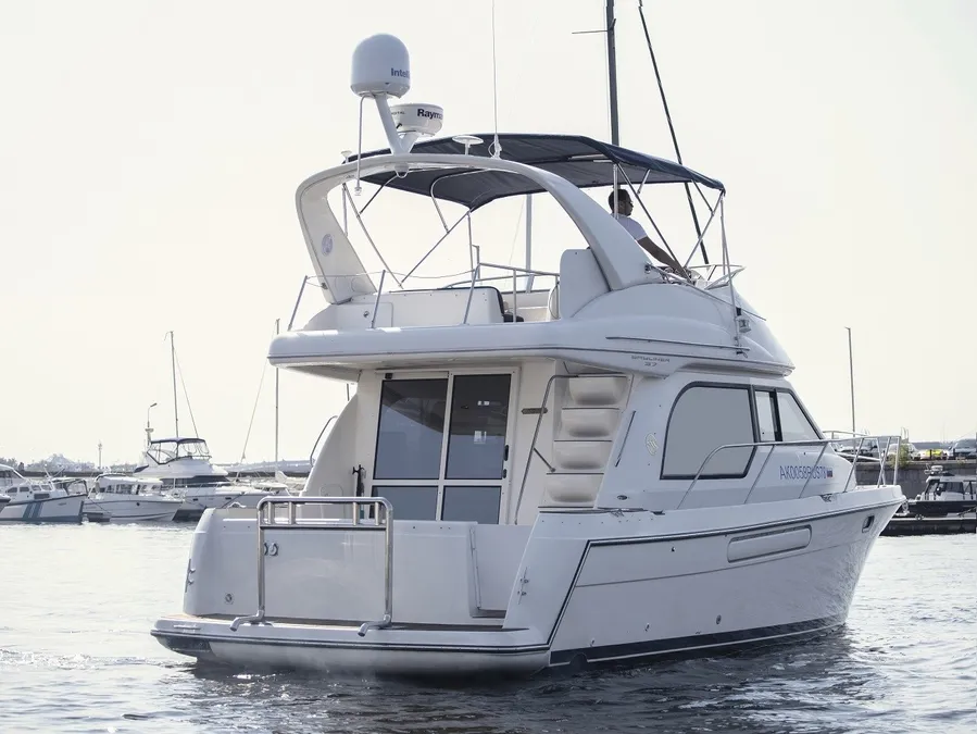 Meridian 381