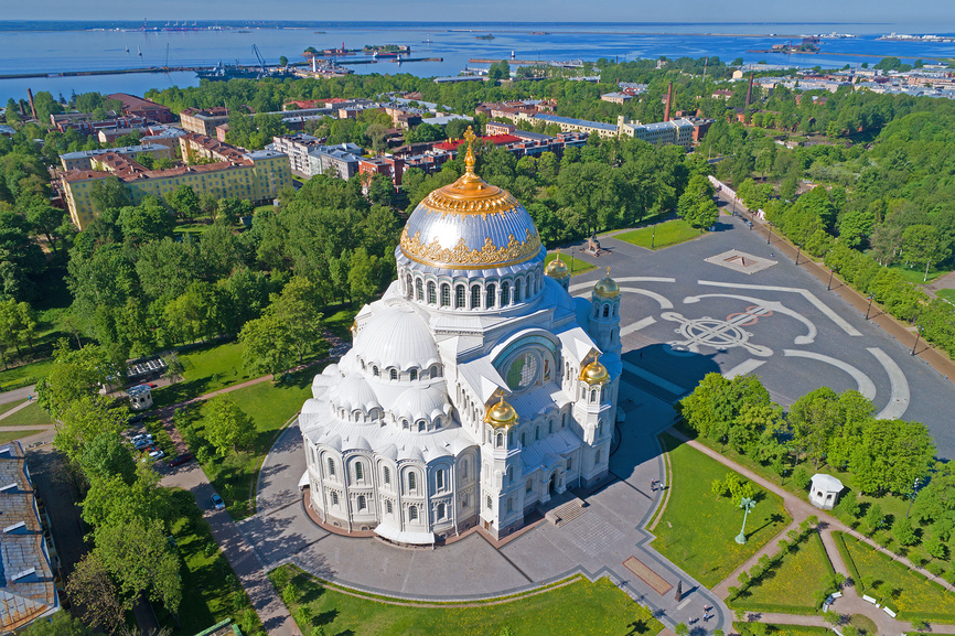 Петергоф — Кронштадт
