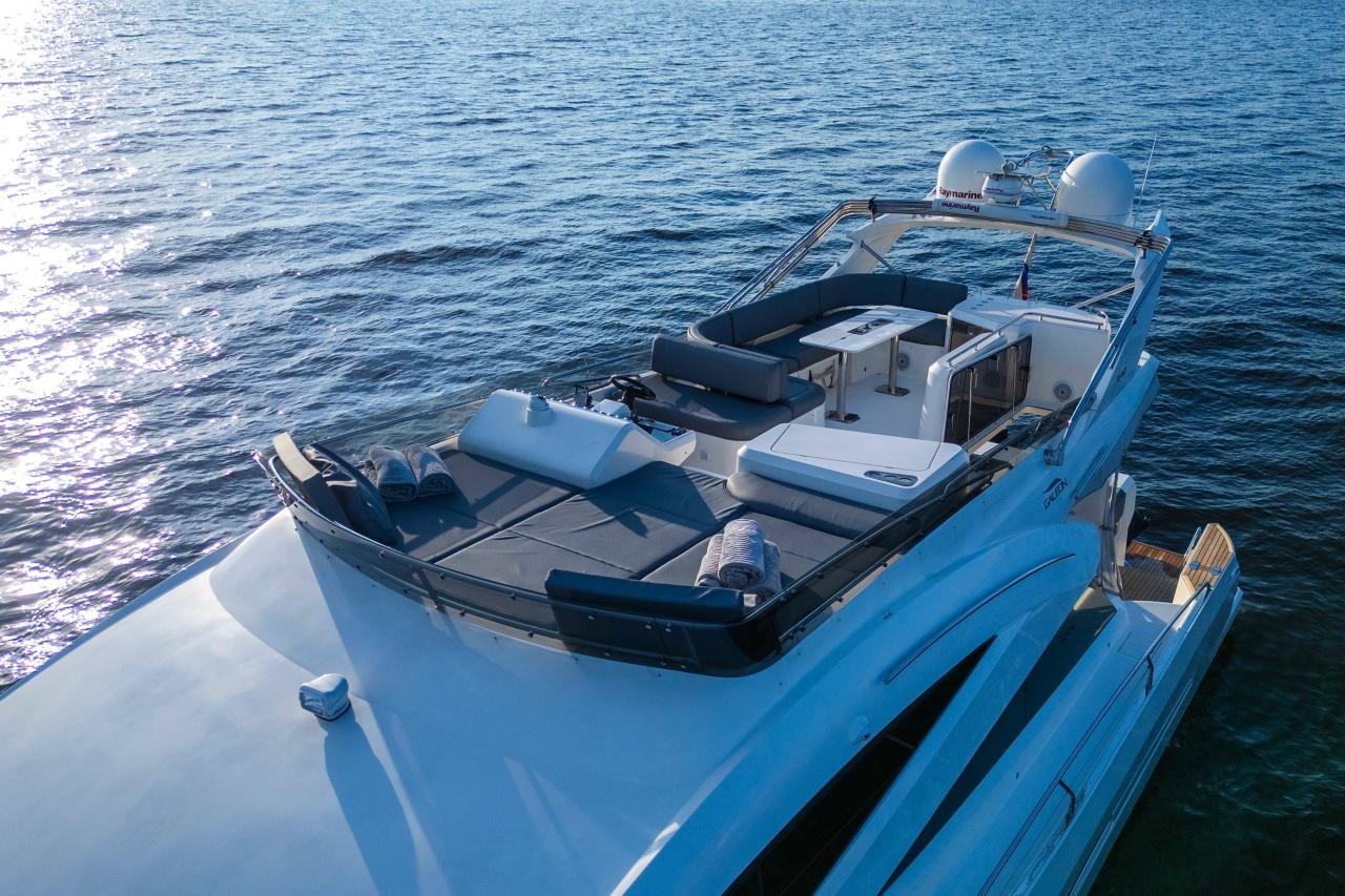 Galeon 64 / Галеон 64