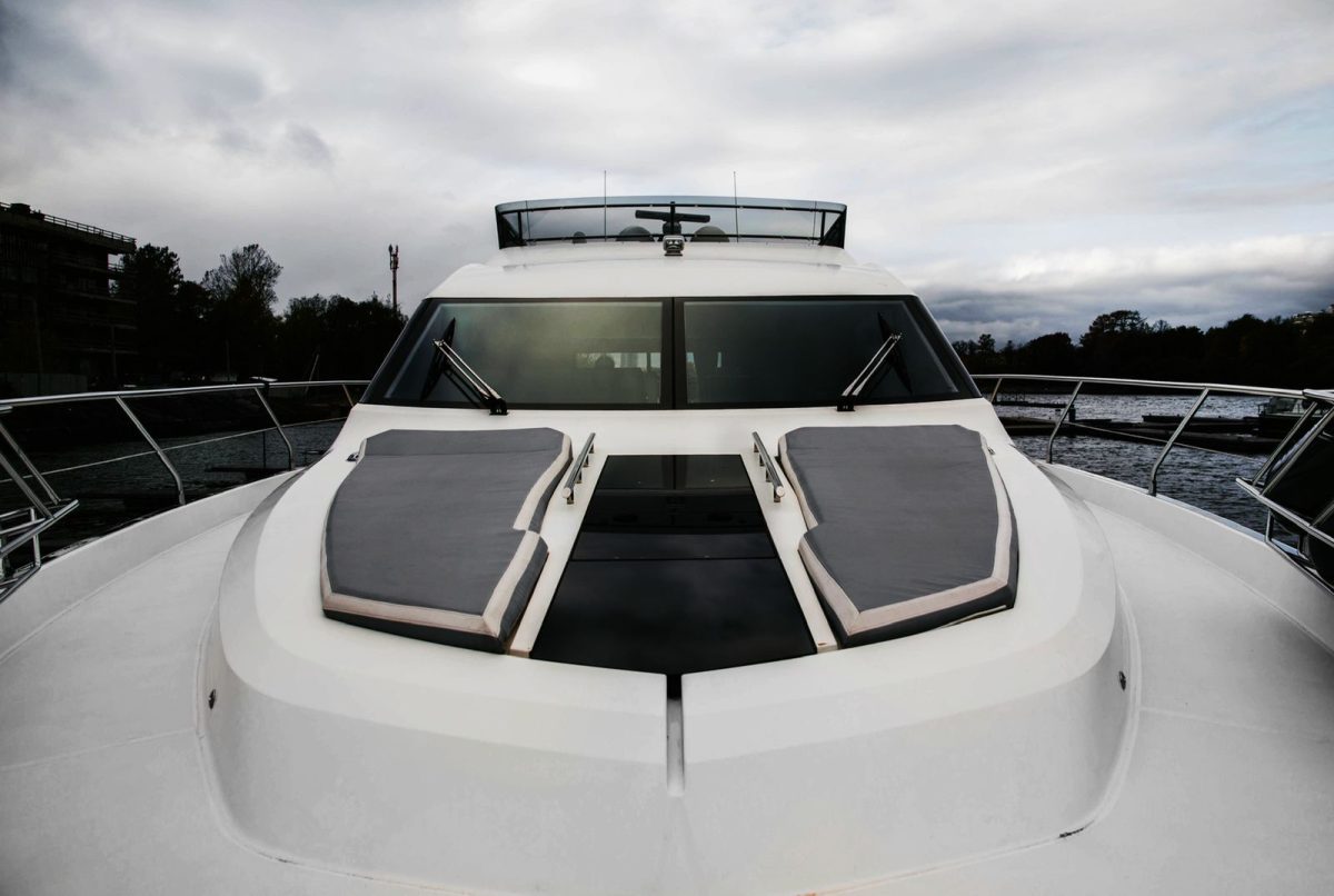 Galeon 64 / Галеон 64