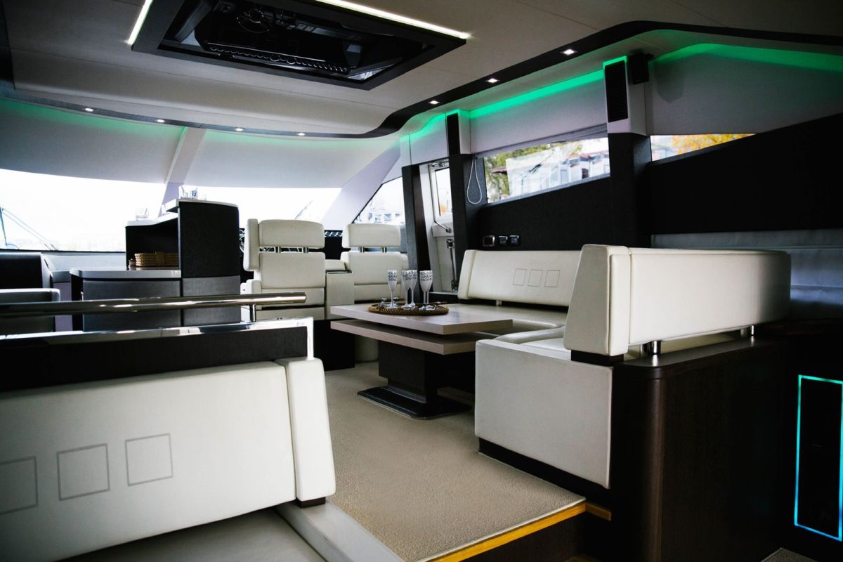 Galeon 64 / Галеон 64