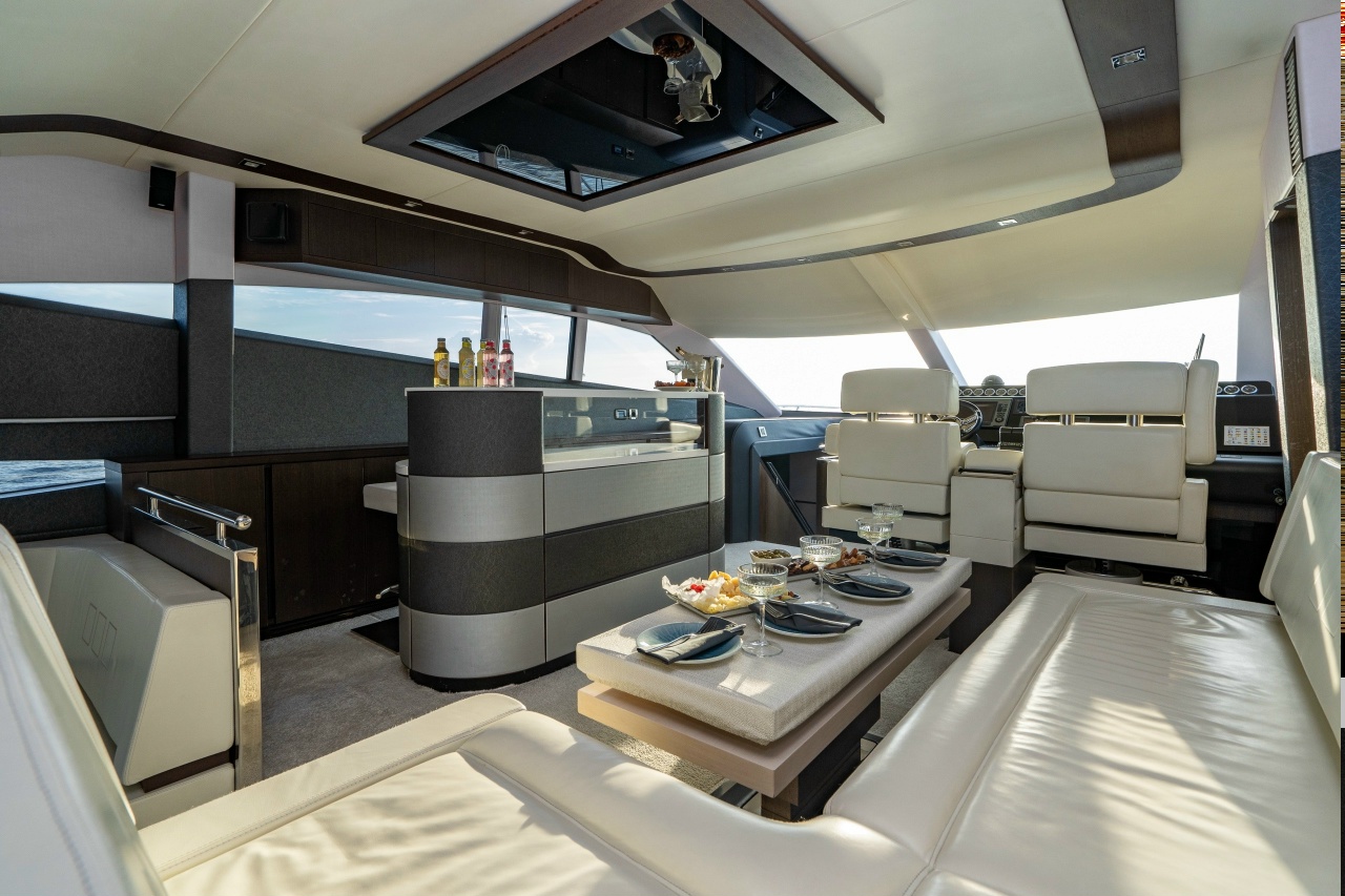 Galeon 64 / Галеон 64