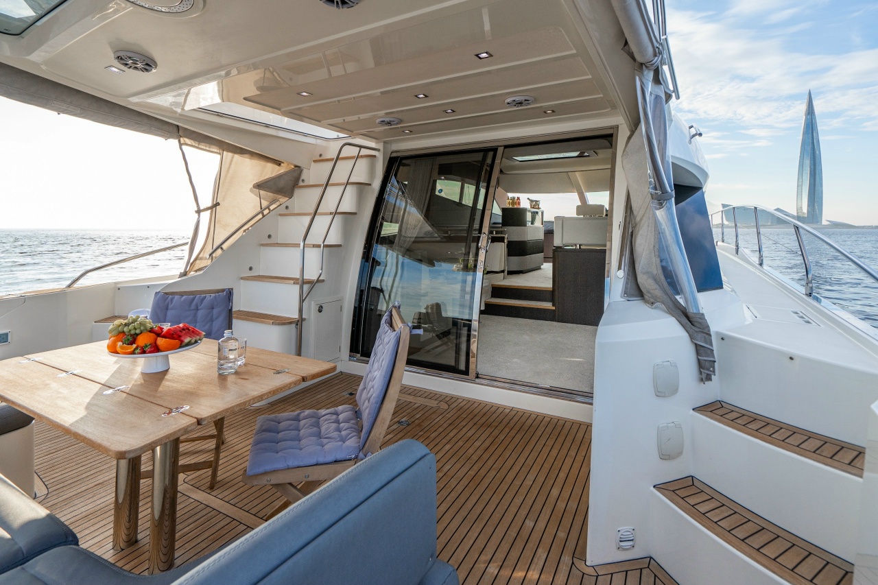 Galeon 64 / Галеон 64