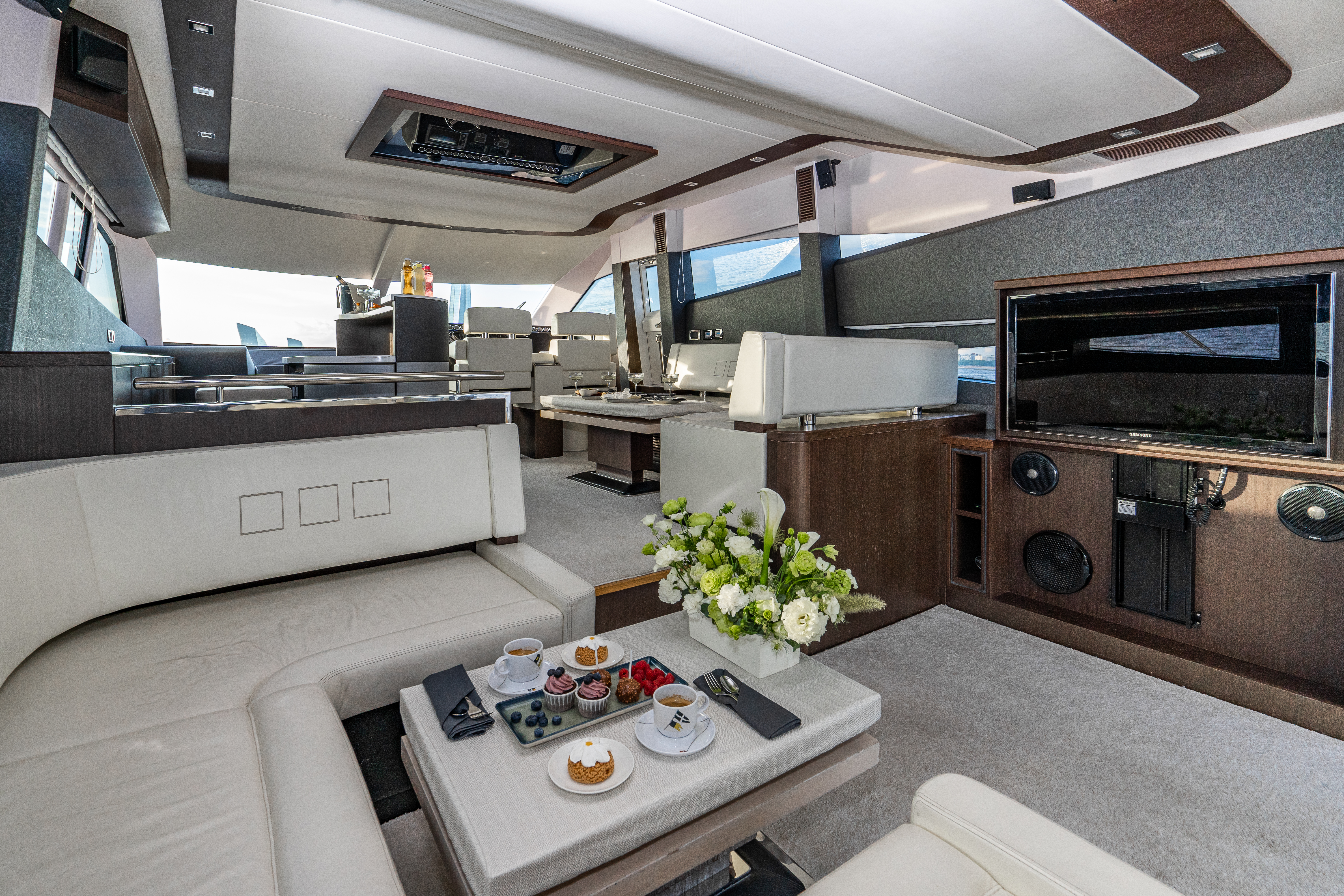 Galeon 64 / Галеон 64