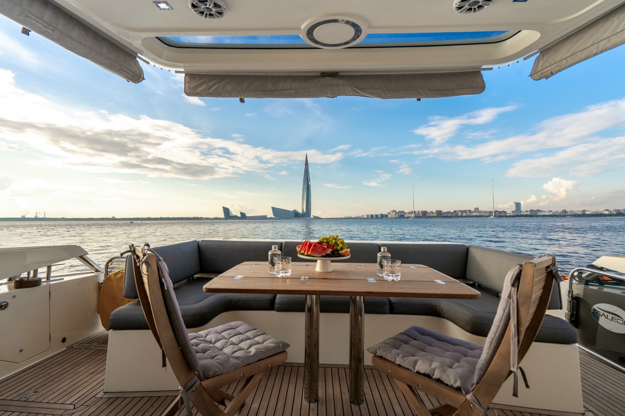 Galeon 64 / Галеон 64