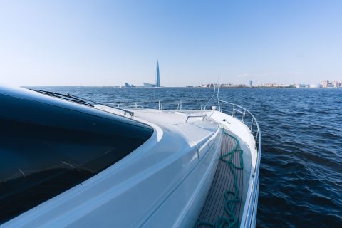 Dominator 68