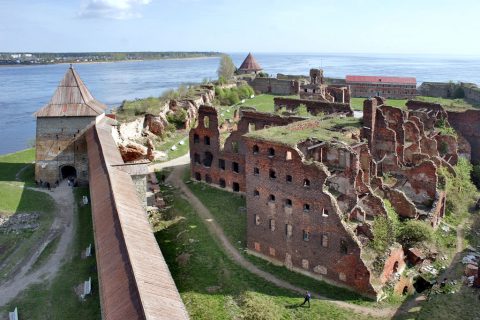 Экскурсия в музей «Прорыв» и крепость Орешек на метеоре