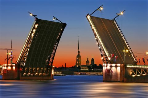 Джаз под разводными мостами на теплоходе «Ряпушка»