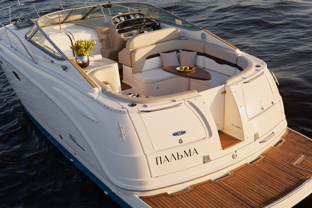 Chaparral 330 / Пальма