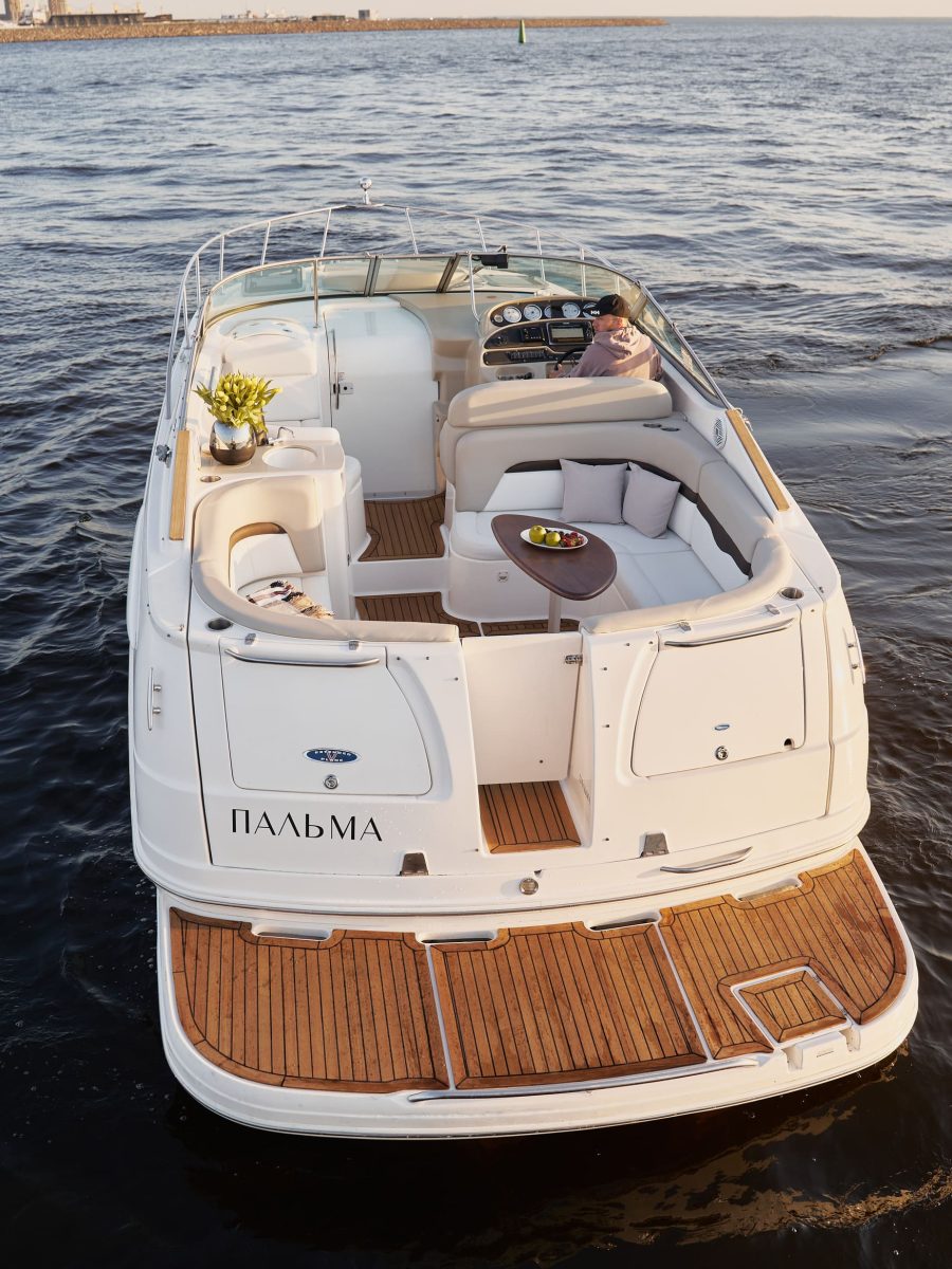 Chaparral 330 / Пальма