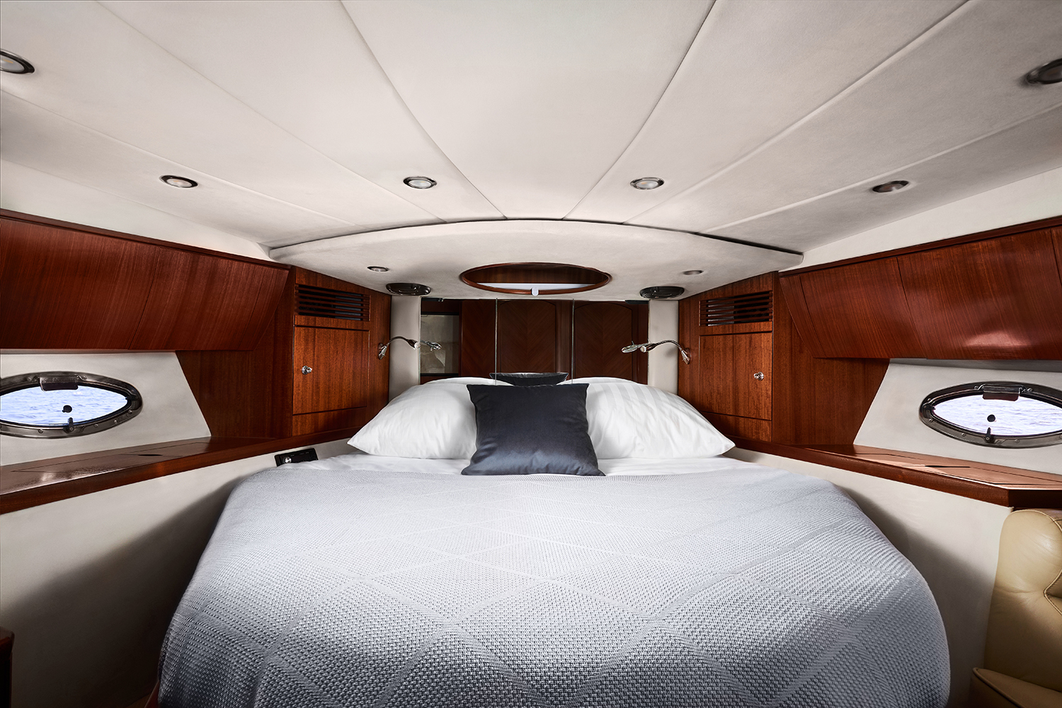 Galeon 440 / Галеон 440