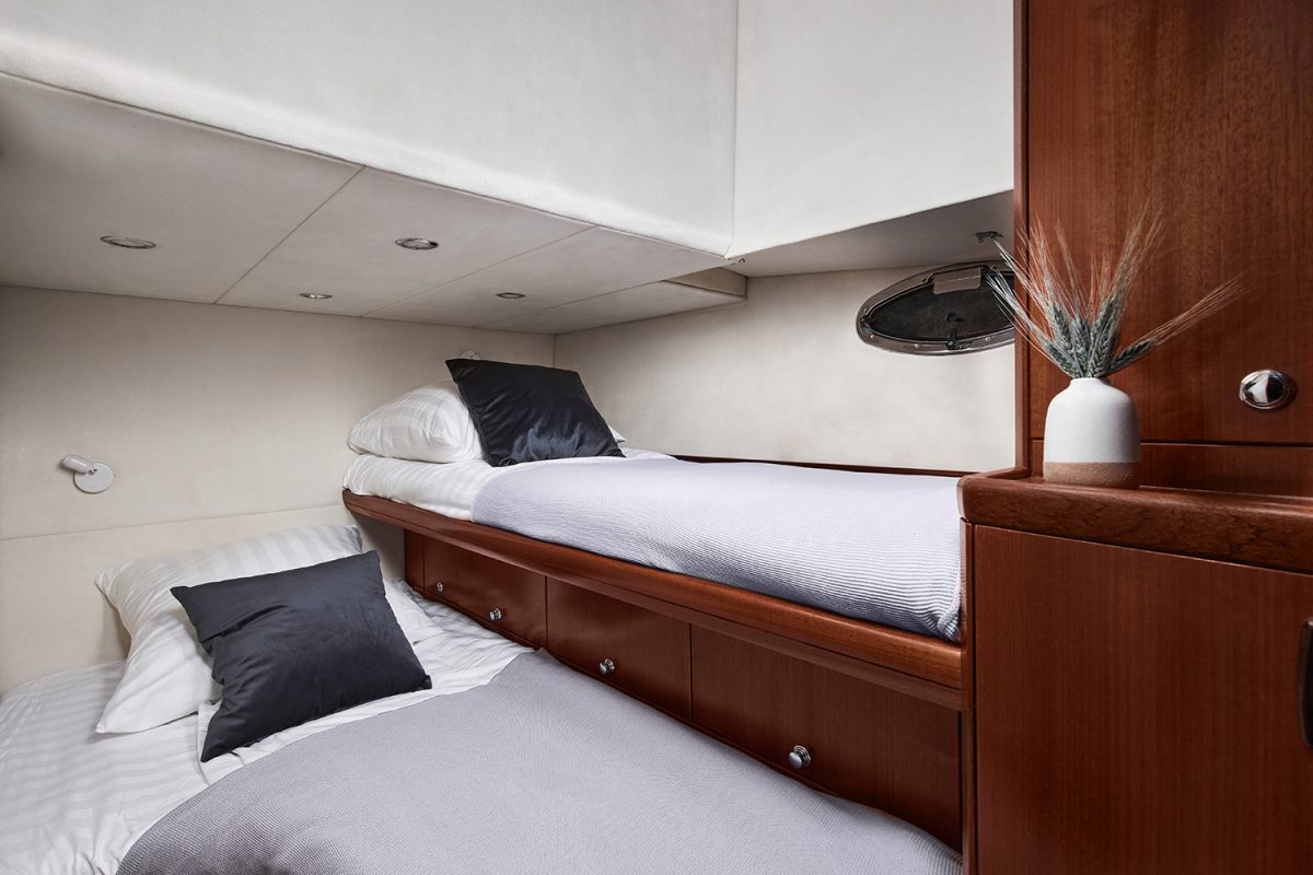 Galeon 440 / Галеон 440