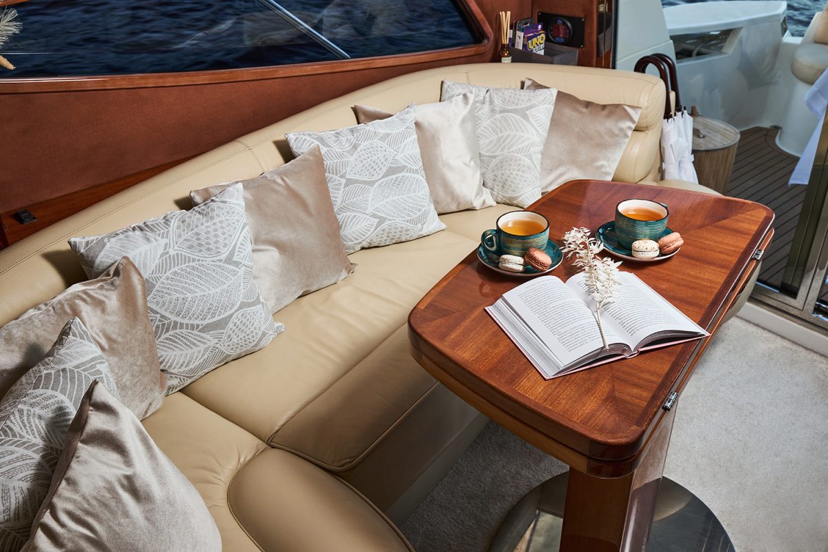 Galeon 440 / Галеон 440