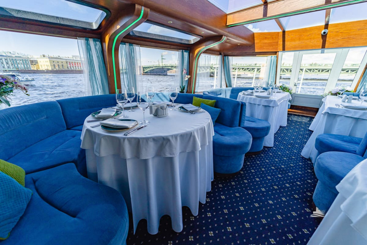 Джаз под разводными мостами