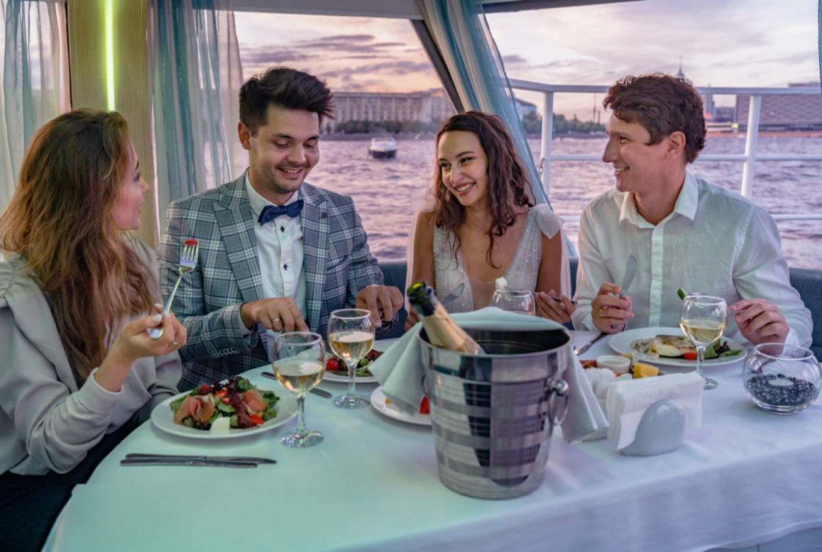 Джаз под разводными мостами