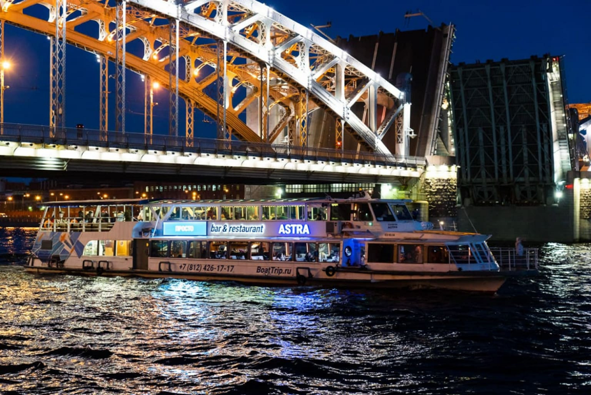 Джаз под разводными мостами